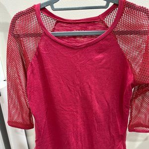 Roper cotton and mesh top